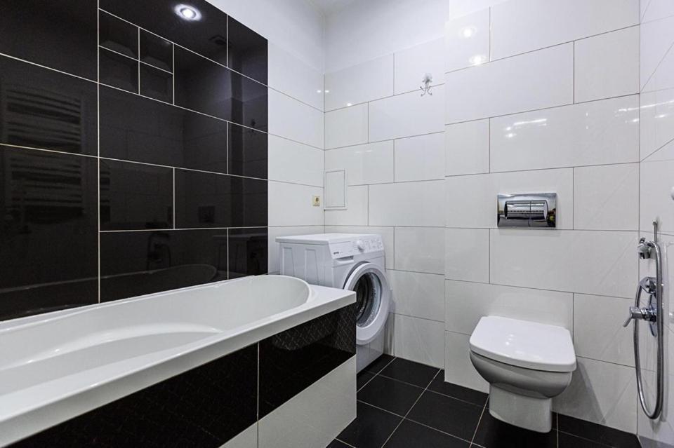 Цехова 1 Leilighet Lviv Eksteriør bilde